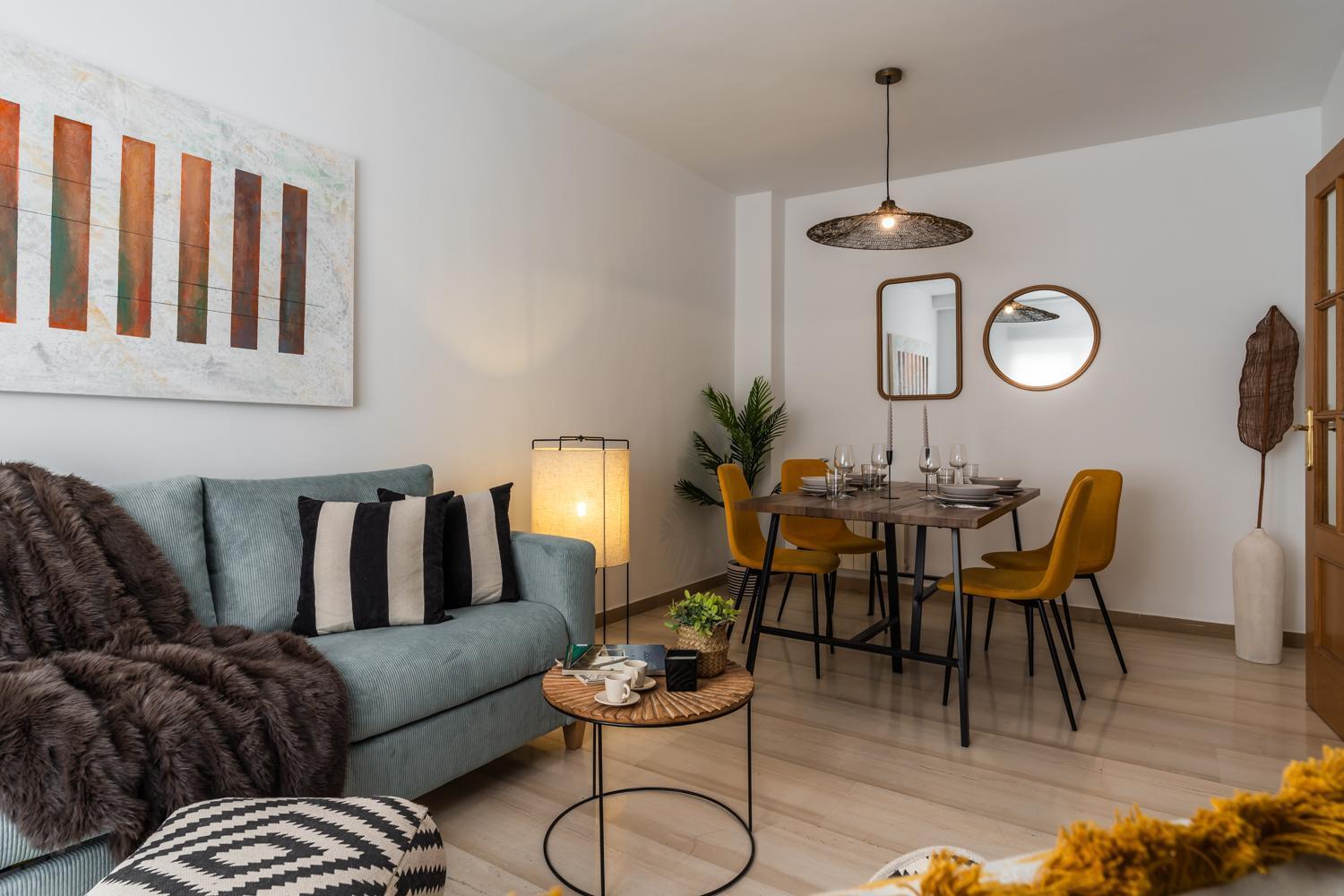 Tuguest Station With Parking Apartment Granada Luaran gambar