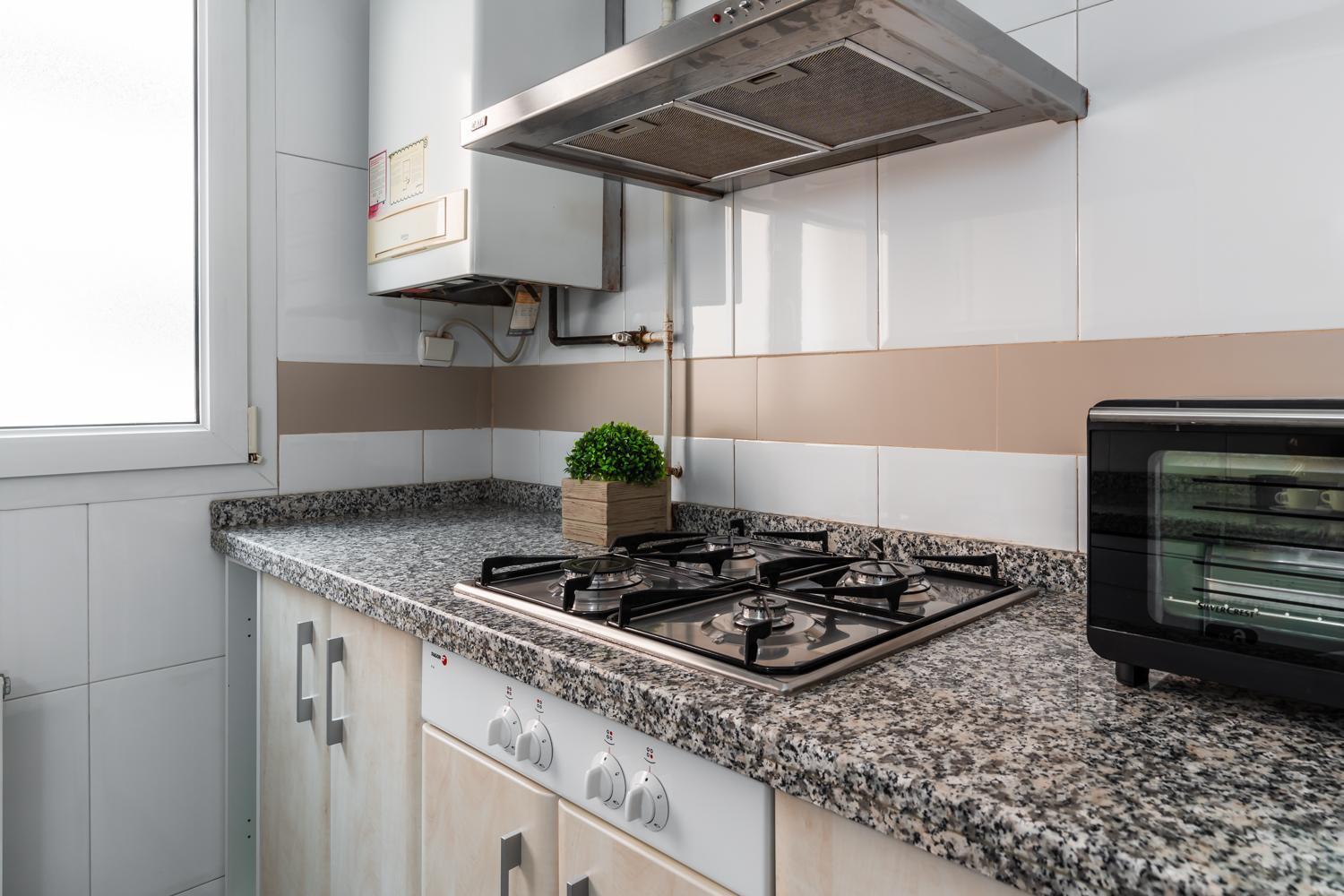 Tuguest Station With Parking Apartment Granada Luaran gambar